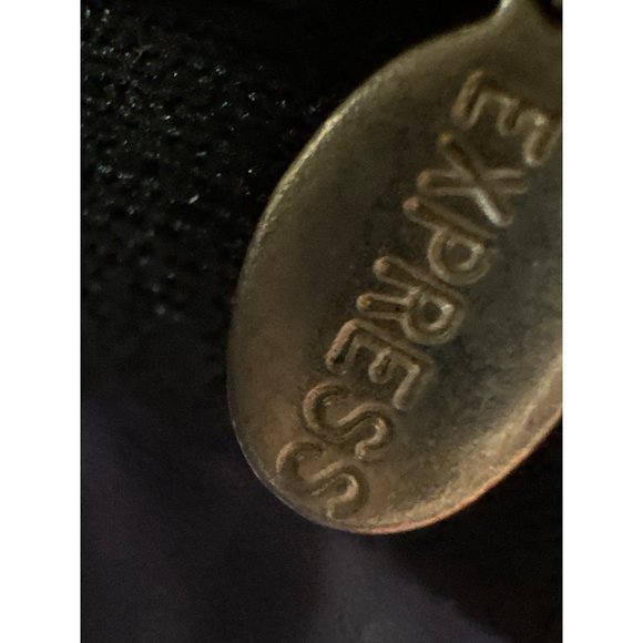 Express Weaved Vegan PU Leather and Metal Chain - Picture 5 of 5